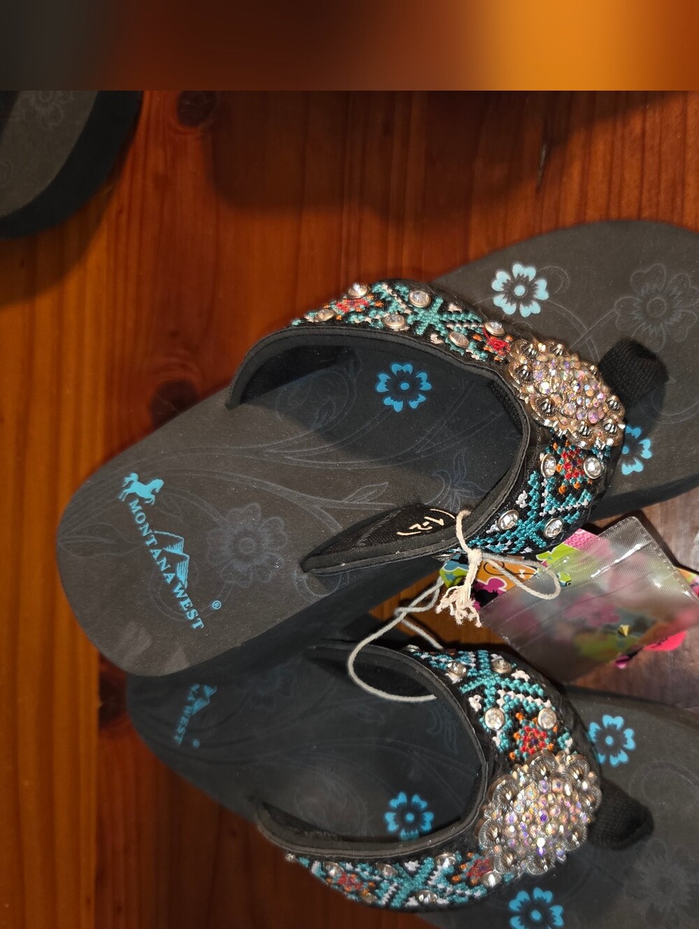 Montana West Little Girls Flip-flops NWT SZ Med 1-2